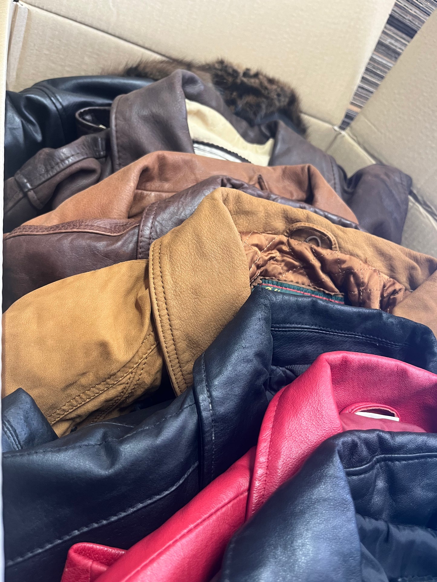 SHOP BOXES - JACKET LEATHER