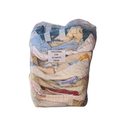 SHOP BALES - Tappezzeria con ricamato crema