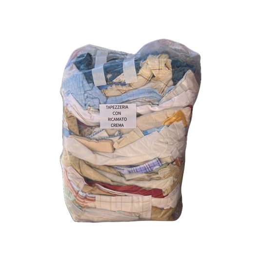 SHOP BALES - Tappezzeria con ricamato crema
